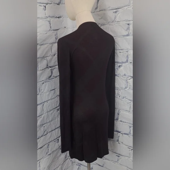 Burberry Women's 100% Silk Cardigan Sweater Dark Burgundy Check Medium - Picture 2 of 12